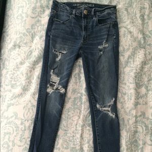 American Eagle dark wash distressed skinny jeans